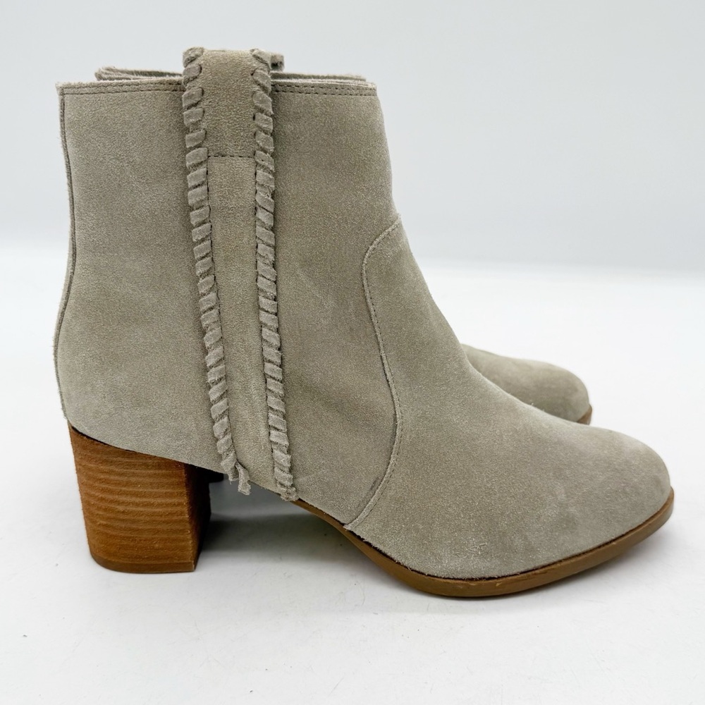 Coconuts by Matisse Trina WhipStitch Suede Leather Taupe Ankle Boot Size 9 Boho
